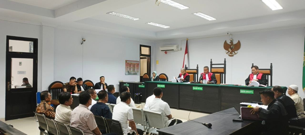 Sepuluh saksi diperiksa oleh Hakim atas Kasus Korupsi Jalan Eks Panjaitan di Pengadilan Tipikor Gorontalo. Rabu, 22/1/2025. ( F. Bella)