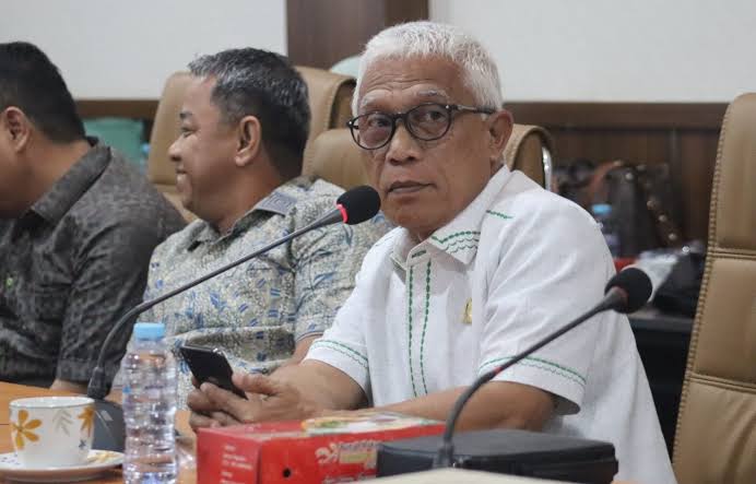 Ketua Komisi I DPRD Provinsi Gorontalo Fadli Poha. Foto Ist