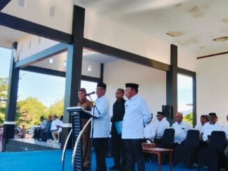 Bupati Bone Bolango Ismet Mile Tegaskan Sistem Reward and Punishment: Pejabat Berprestasi Naik, yang Lalai Dicopot!