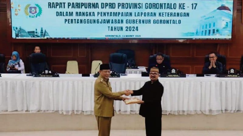 Gubernur Gusnar Paparkan LKPJ 2024 di Rapat Paripurna, Evaluasi Pencapaian