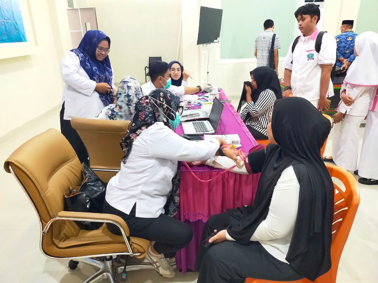UBM Gorontalo dan Dinas Kesehatan Provinsi Goorntalo, Gelar Sosialisasi Program Cek Kesehatan Gratis ( F. Hms)