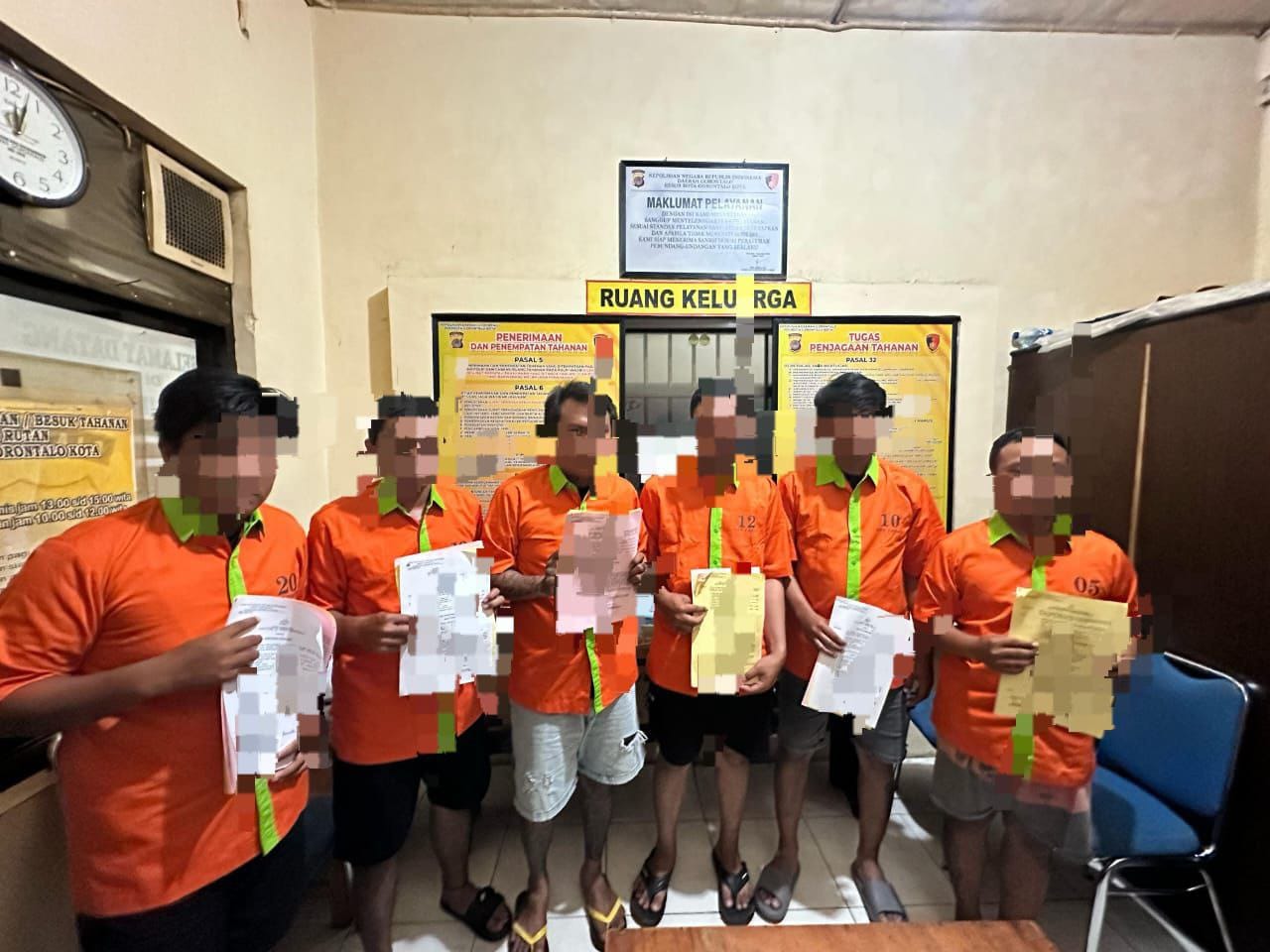 6 Orang Debt Collector, Tersangka Pengeroyokan ( Foto : Ist)