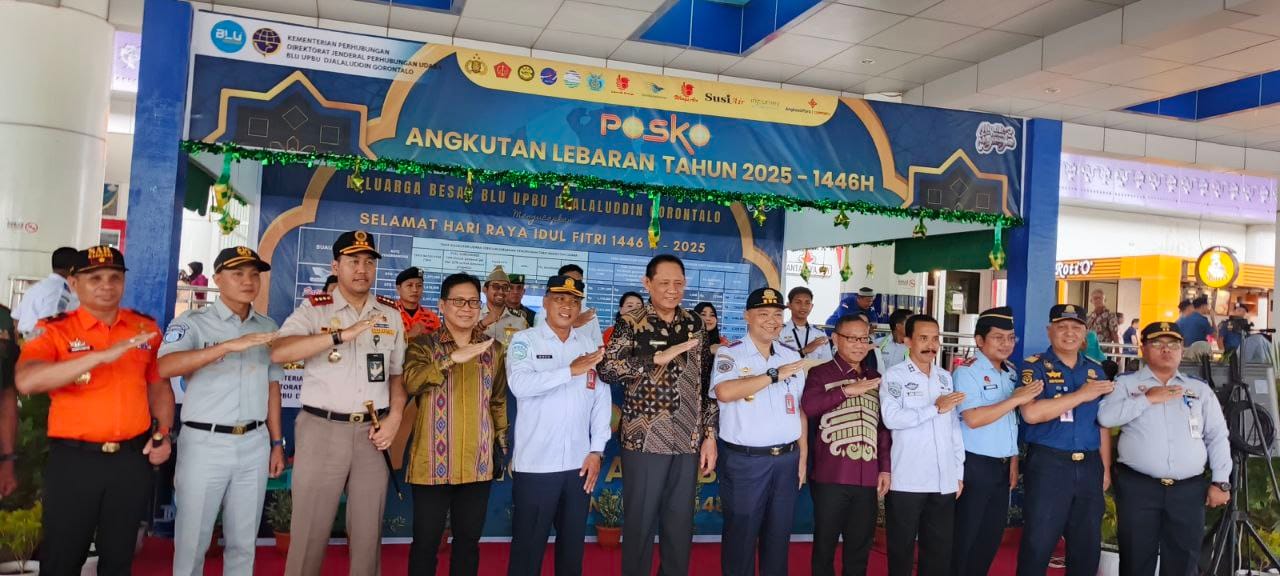 Pembukaan Posko Angkutan Lebaran 2025 di Bandara Djalaludin Gorontalo Oleh Gubernur Gorontalo ( Foto: Fahri)