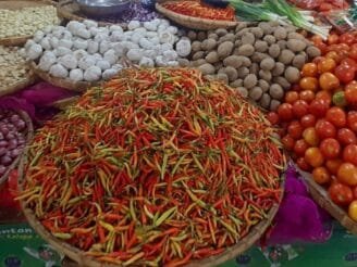 Harga Cabe Rawit Meledak di Hari Pertama Ramadhan: Tembus Rp110 Ribu per Kg di Pasar Liluwo