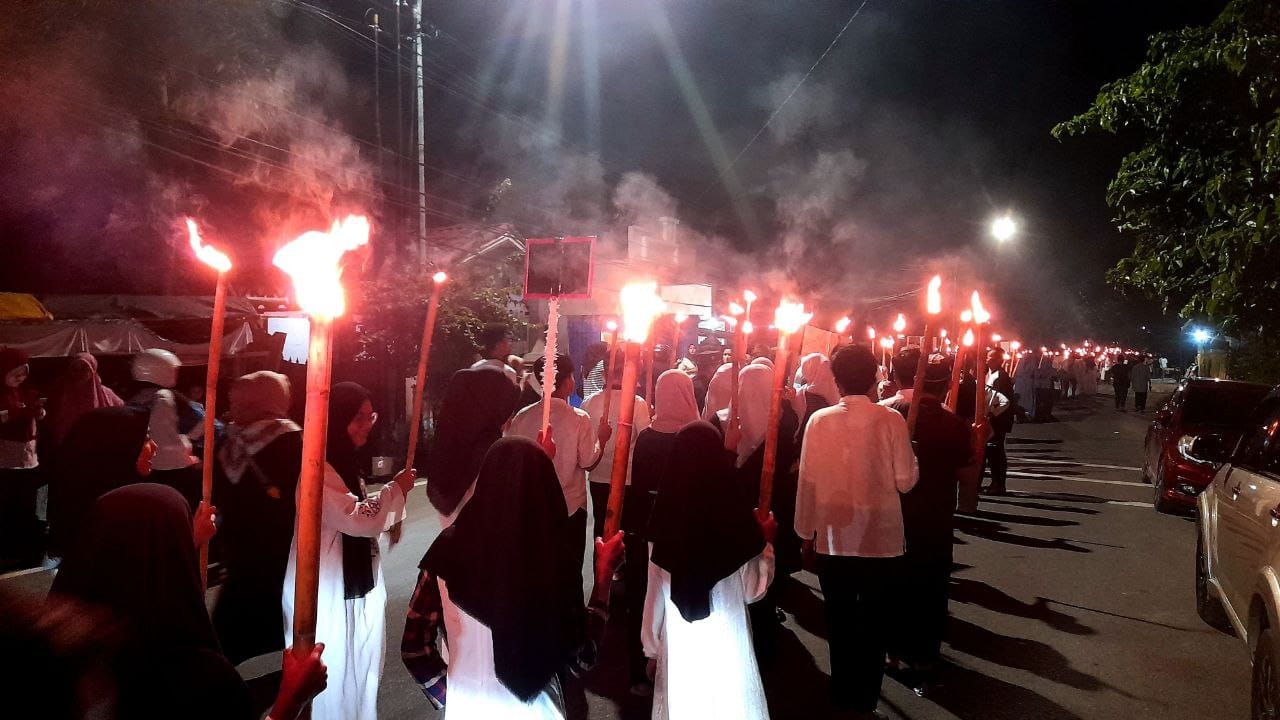 Festival Obor 2025 Kelurahan Molosipat W Kota Gorontalo ( F. Fahri)