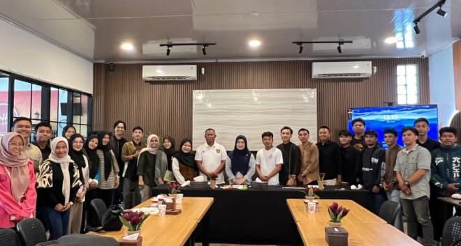 Rapat Koordinasi bersama pimpinan Saka di Naffil Cafe & Resto, Kecamatan Suwawa, Sabtu (17/5/2025).