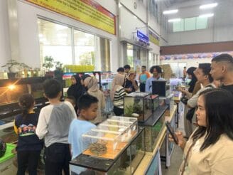 ‎Pet Lovers Gorontalo Gelar Pameran Satwa di Indogrosir, Meriahkan HUT ke-4