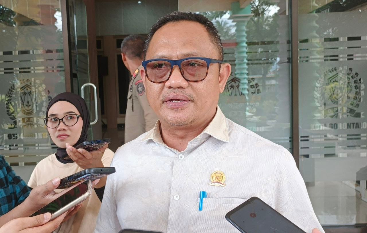 Ketua DPRD Kota Gorontalo, Irwan Hunawa,( Foto: Bella)
