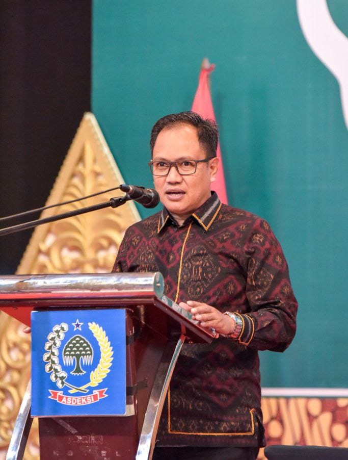 Sekretaris DPRD Kota Gorontalo, N.R. Monoarfa ( Foto : Hms)