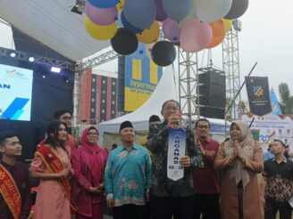 ‎Harganas ke-32 di Gorontalo: Gubernur Gusnar Soroti Stunting, Lansia Terlantar, dan Peran Ayah