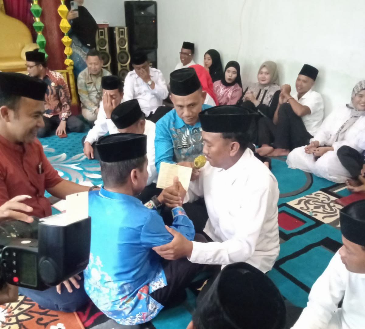 Prosesi Akad Nikah di KUA Tilango ( Foto: Hms)