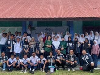UNBITA Tanamkan Kesadaran siswa SMP, Peduli  Lingkungan dan PHBS Lewat Program “Green and Clean School”