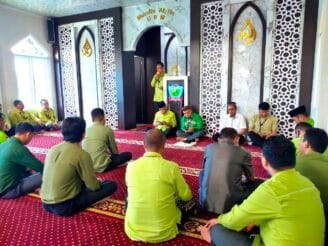 UBM Gorontalo Awali Apel Kerja dengan Sholat Dhuha dan Kultum di Musholla At Tin
