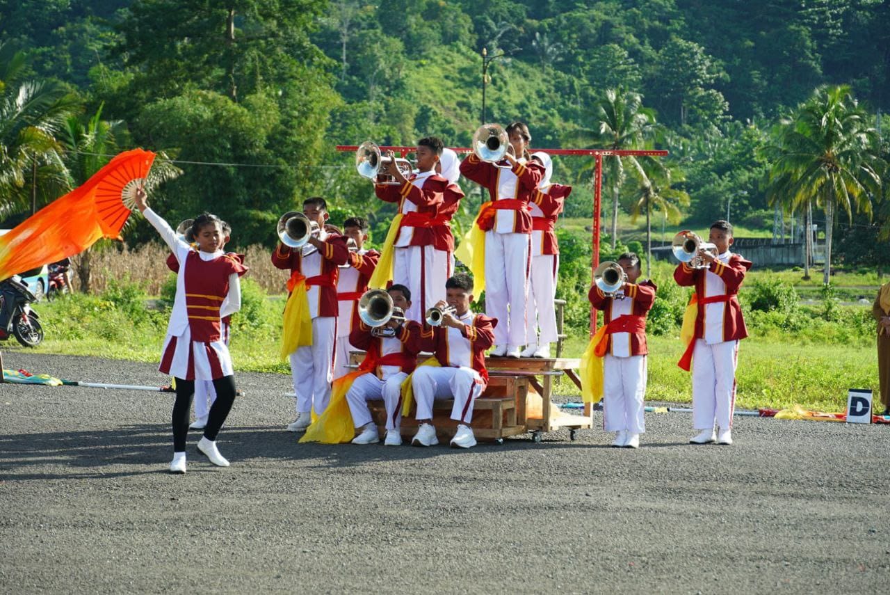 Marching Band (MB) Bahana Teladan SMP Negeri Molibagu siap bersaing ajang Hulondalo Marching Festival (HMF) 2025