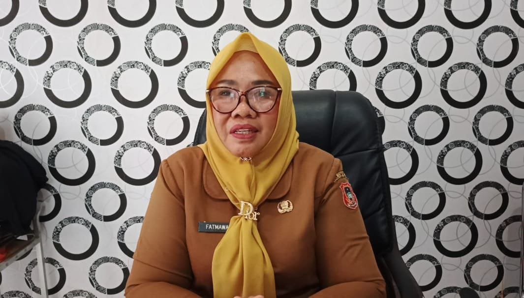 Kepala Puskesmas (Kapus) Limboto Barat, Fatmawati Palilati. (Foto: Ist)