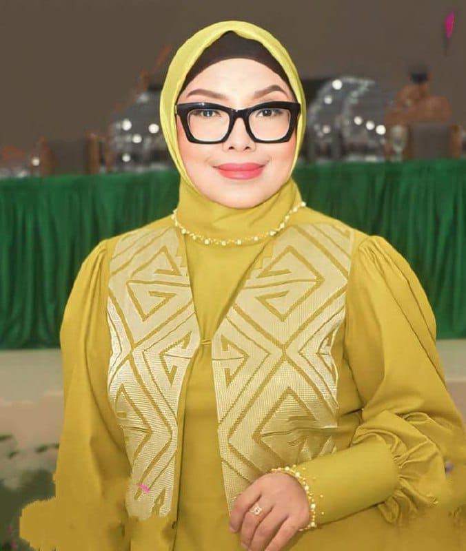 Rektor UNBITA Gorontalo, Dr. Ellys Rachman, S.Sos., M.Si.