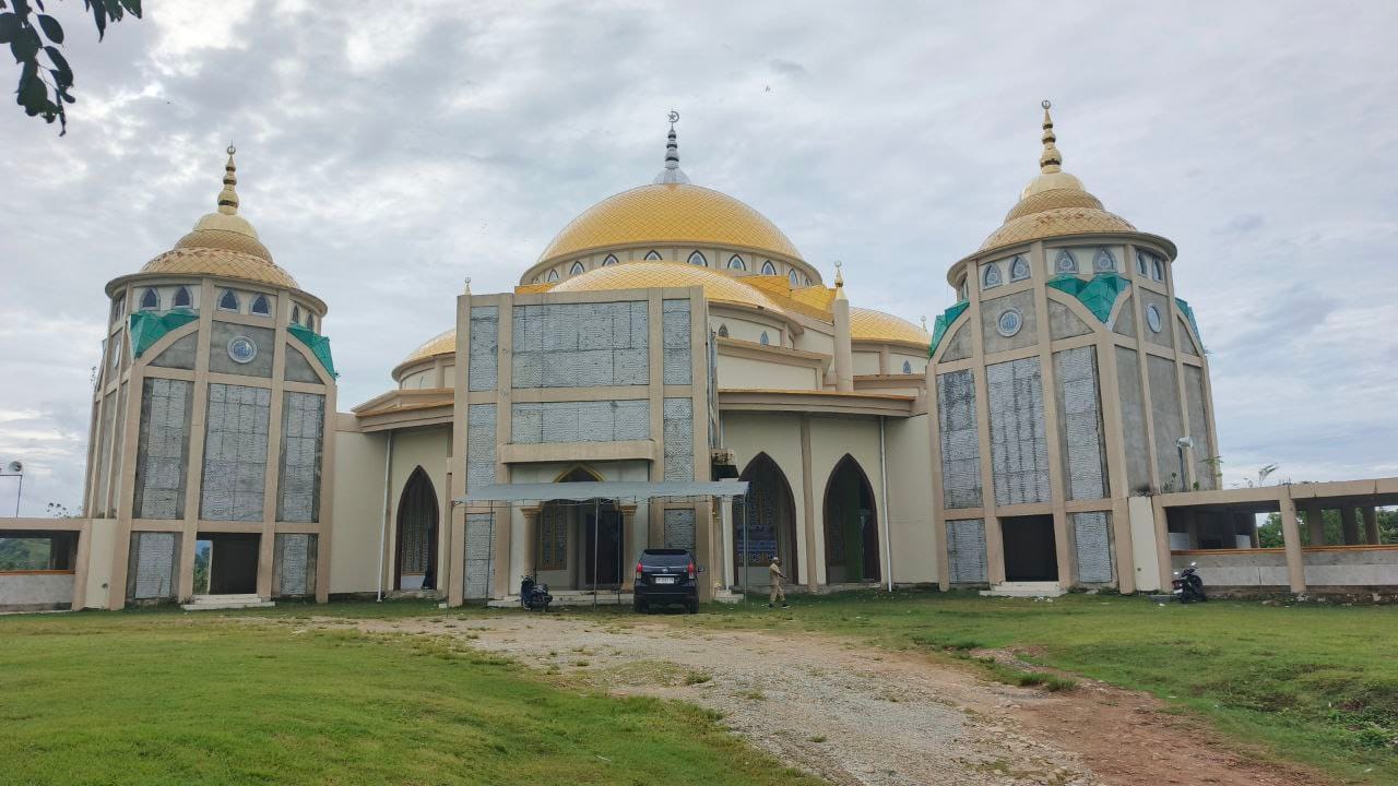 Masjid Jabal Iqro di Kabupaten Gorontalo Utara (Foto: Otn)