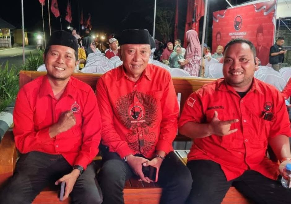 Ronal Alibasa bersama Muhlis Lakodi dan Yunan Bau