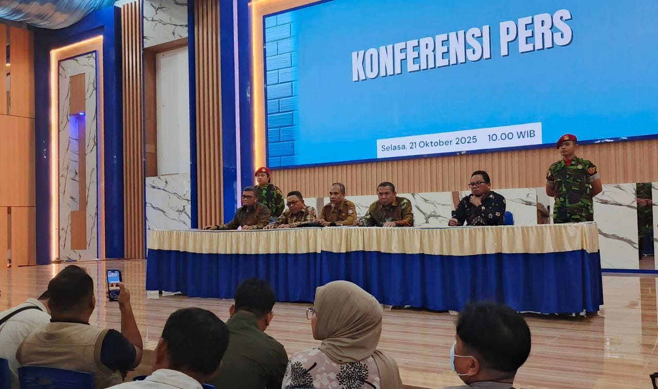 Konferensi Pers, Universitas Muhamadiyah Gorontalo Bersama Persyarikatan Muhammadiyah, selasa, 21/10/2025.