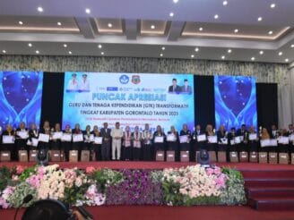 Pemkab Gorontalo Apresiasi GTK Transformatif 2025, Bupati Sofyan: Dedikasi Guru Patut Diakui