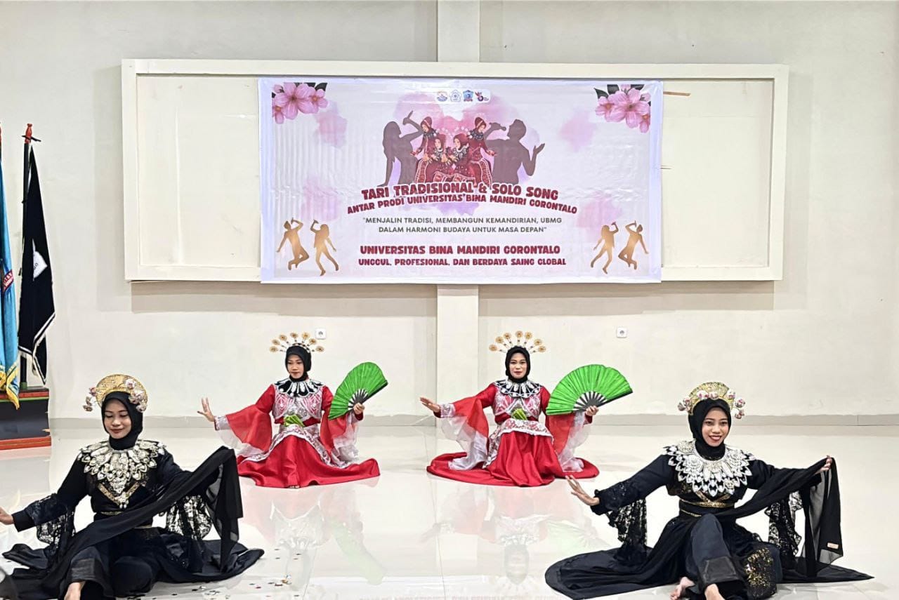 Lomba Tari Tradisional dan Solo Song Antar-Prodi Meriahkan Dies Natalis kie-6 UBM Gorontalo