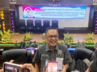 Arsiton Tilameo Soroti Pemanfaatan Trotoar Jalan Nani Wartabone: Antara Fungsi Sosial dan Penataan Kota