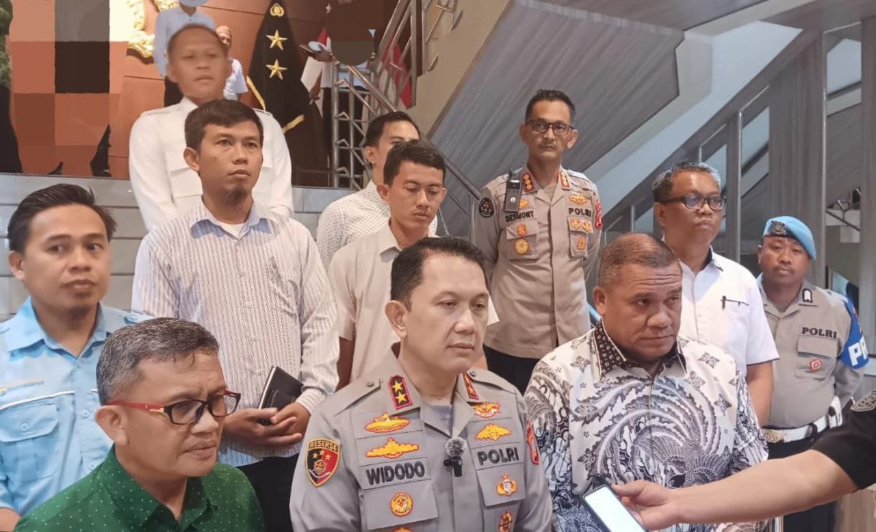 Kapolda Gorontalo Bersama Pimpinan Perguruan Tinggi Di Gorontalo.