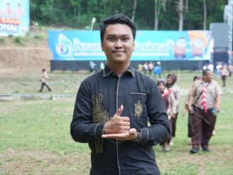 Agum Presiawan Tubuon: Mahasiswa Terbaik UNBITA  yang Penuh Talenta dan Dedikasi Pengabdian