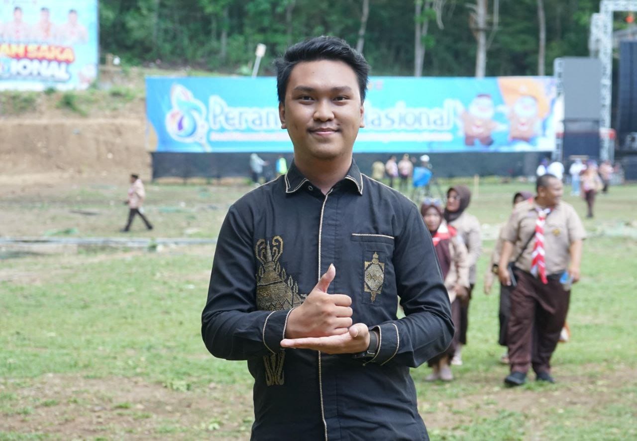 Agum Presiawan Tubuon: Mahasiswa Terbaik UNBITA Gorontalo