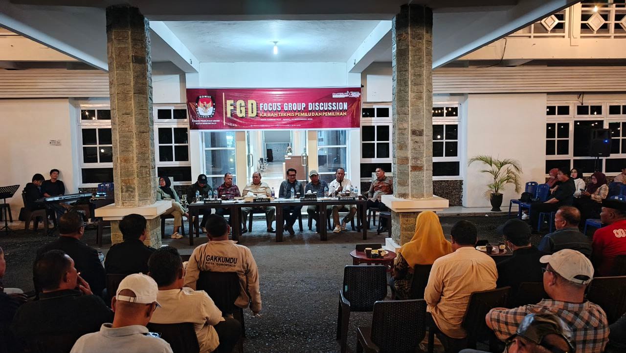 Focus Group Discussion (FGD) KPU Kota Gorontalo bertajuk “Kajian Teknis Pemilu dan Pemilihan” pada Jumat (14/11/2025)