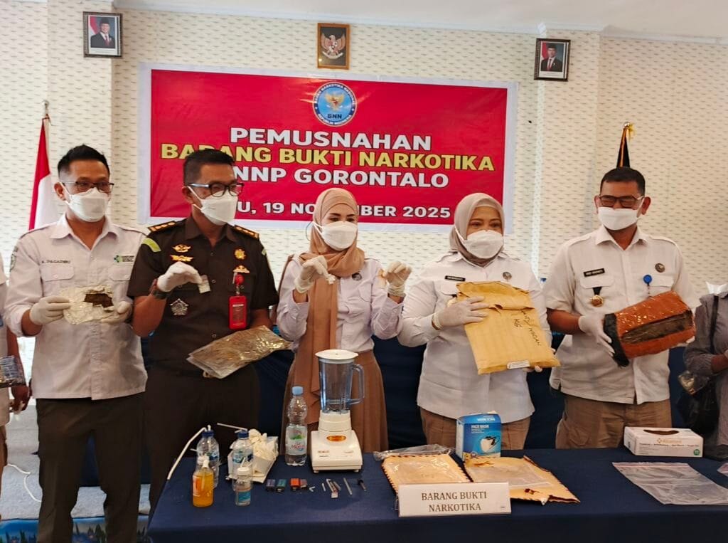 BNNP Gorontalo Musnahkan Hampir 5 Kg Ganja dan Sabu Tak Bertuan
