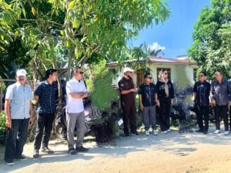 DPRD Kota Gorontalo Tinjau Jalan Rusak di Kota Utara dalam Agenda Reses 2025
‎