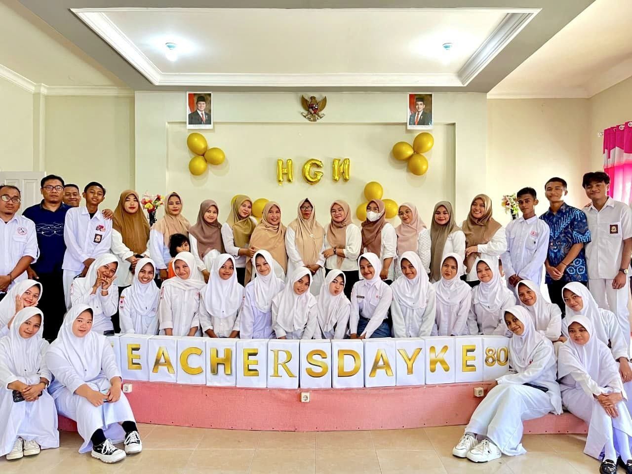 Peringatan HGN di SMK Bina Mandiri Boalemo