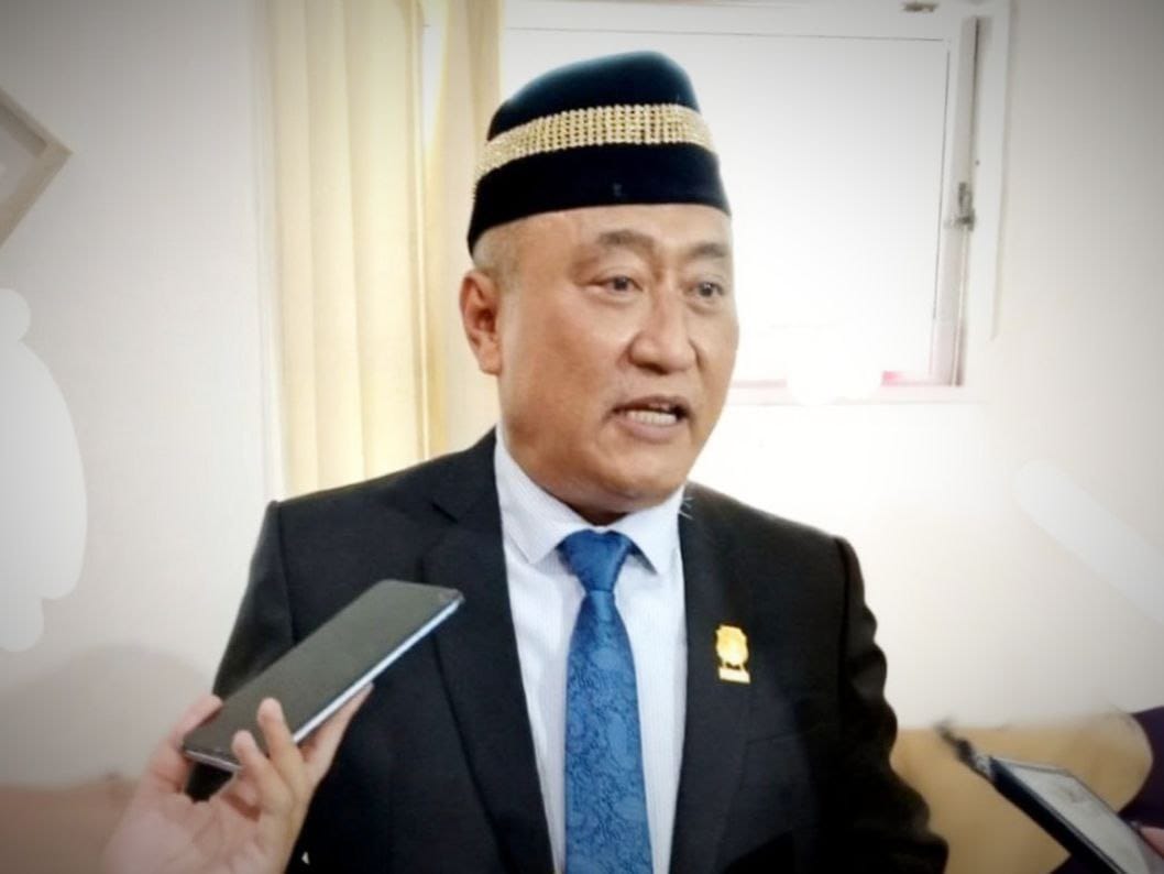 Ketua Komisi II DPRD Provinsi Gorontalo, Mikson Yapanto,