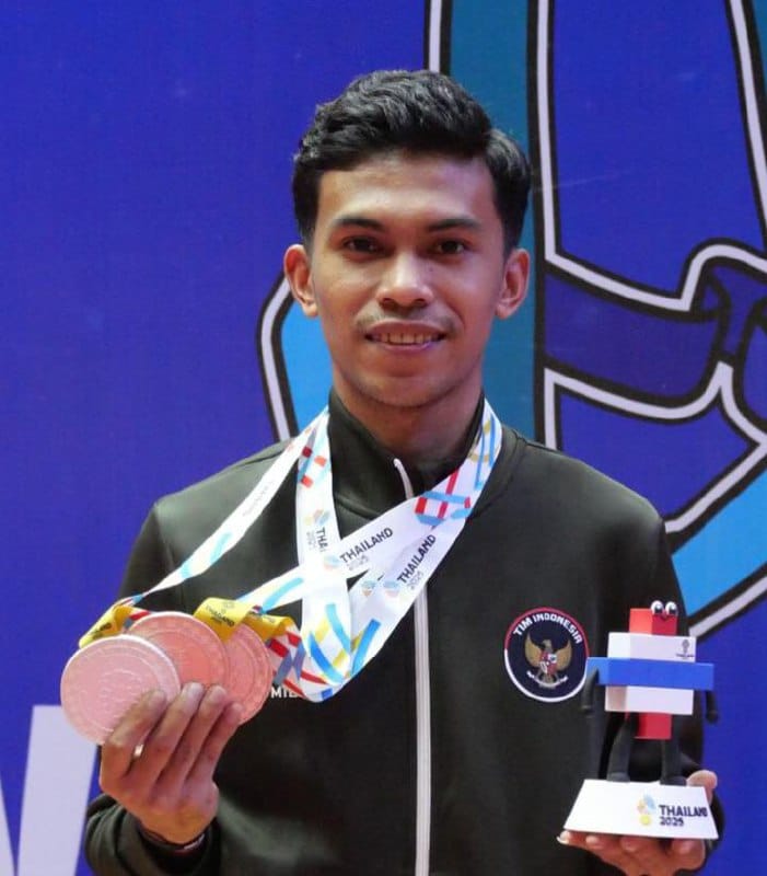 Atlet sepak takraw asal Gorontalo, Jelki Ladada