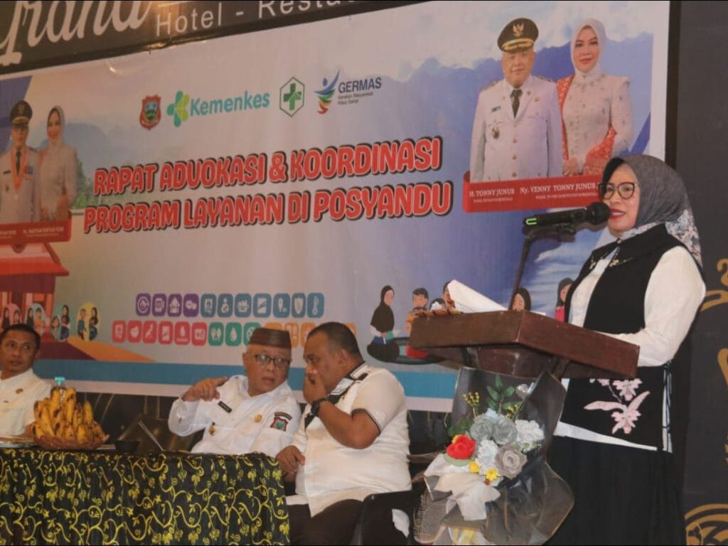 Maryam Sofyan Puhi Tekankan Peran Kunci PKK Perkuat Imunisasi di Posyandu Kabupaten Gorontalo