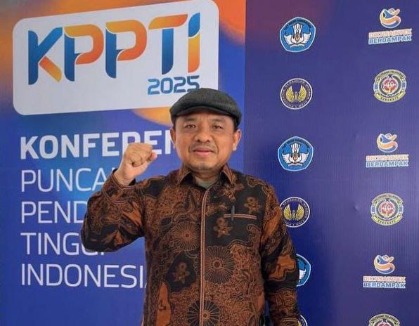 Ketua Yayasan Bina Mandiri Gorontalo, Dr. Ir. H. Azis Rachman, ST., MM., IPM