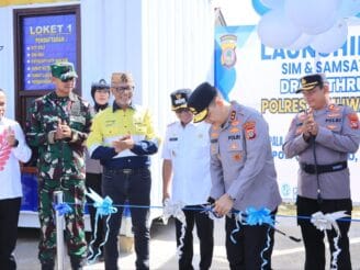 Kapolda Gorontalo Resmikan Layanan SIM dan Samsat Drive Thru di Pohuwato