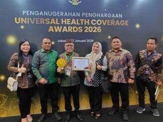 Pemkab Gorontalo Raih UHC Kategori Utama, Masuk 75 Besar Daerah Tuntas BPJS Nasional
‎