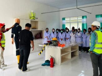 Pelatihan K3 UBM Gorontalo Perkuat Keselamatan Mahasiswa Analis Kesehatan di Laboratorium