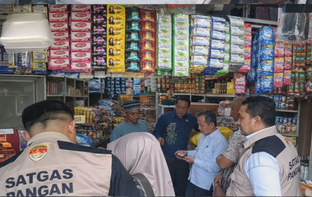 Satgas Pangan Polda Gorontalo saat melakukan pemantauan lapangan