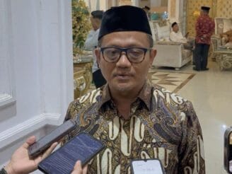 Ketua DPRD Irwan Hunawa Hadiri Motonggeyamo, Ajak Warga Hormati Penetapan 1 Ramadan