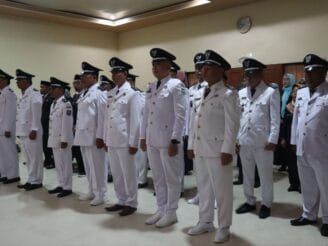 Sofyan Puhi Lantik 23 Kepala Puskesmas dan Pejabat Strategis, Percepat Reformasi Layanan Publik