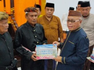 Hari Pertama Ramadhan 1447 H, MUI Kabupaten Gorontalo Gelar Ceramah di Masjid At-Taqwa Limboto
‎